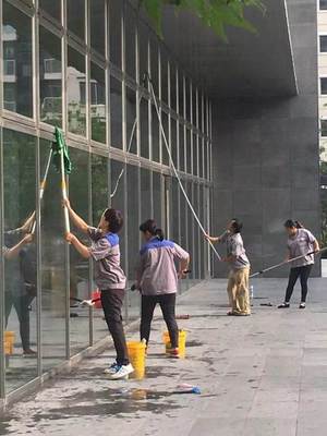 专业保洁服务全解析 开荒、外墙与日常，品质与价格的完美平衡
